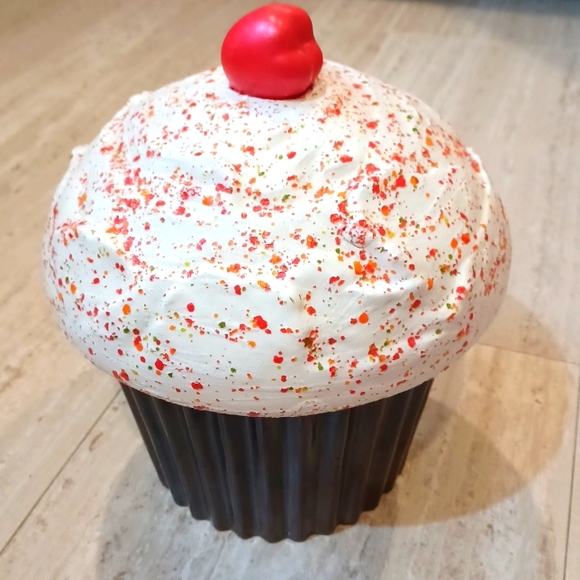 Other - Unique Ceramic Large Sprinkled Icing Cupcake Canister